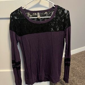 Vanity Purple Long Sleeve Fitted Blouse with Crew Neck and Embellished Lace